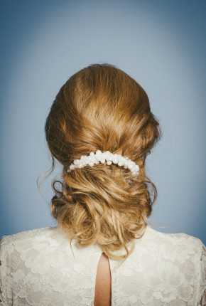 Bridal pearl headpiece
